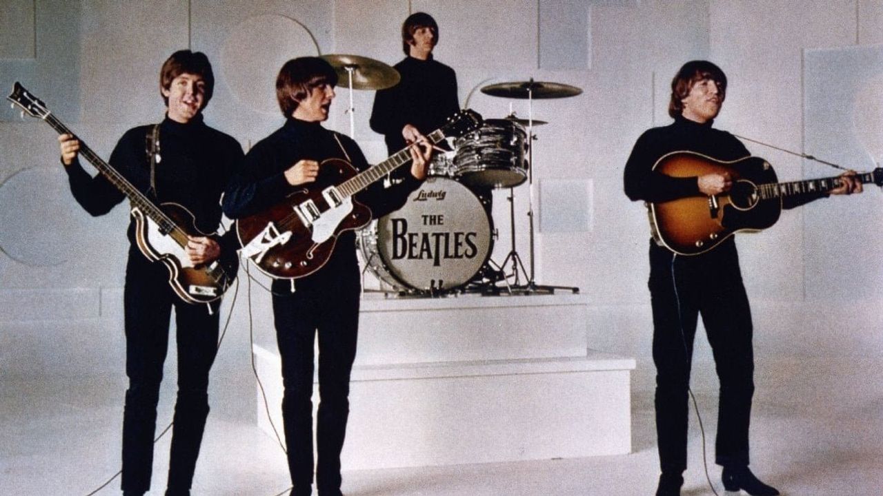 The Beatles, John Lennon'un Sesini Yapay Zeka ile Dahil Ettiği Son Şarkılarını Yayınlıyor