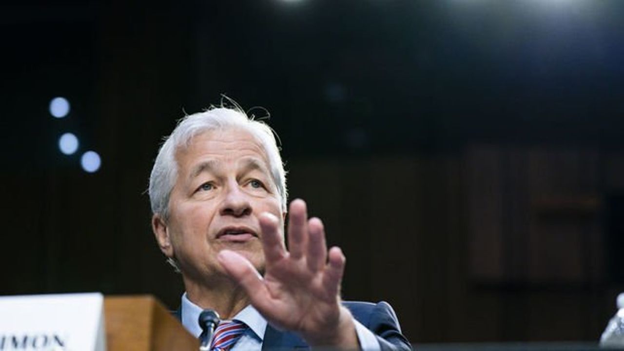 JPMorgan Chase CEO'su Jamie Dimon, Bankadaki Hisselerini Satmayı Planlıyor