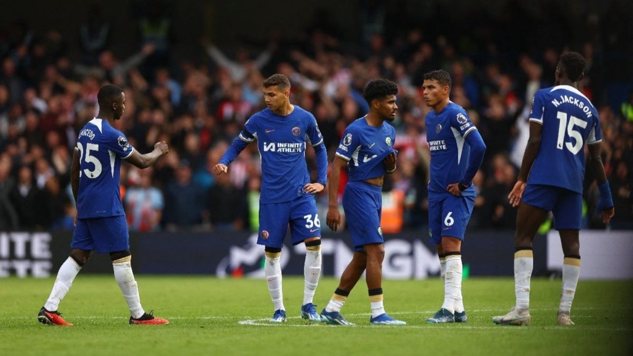 Chelsea Evinde Brentford'a 2-0 Mağlup Oldu