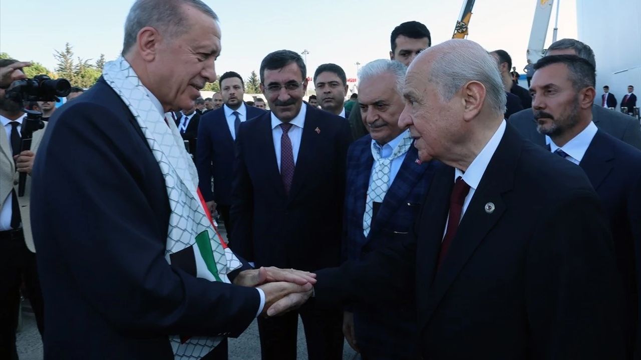 Cumhurbaşkanı Erdoğan İsrail'i Savaş Suçlusu Olarak İlan Edeceğini Açıkladı