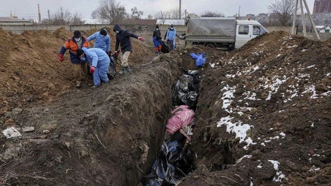 Ukrayna'da Savaşın Başlangıcından Bu Yana 9.900 Sivil Hayatını Kaybetti