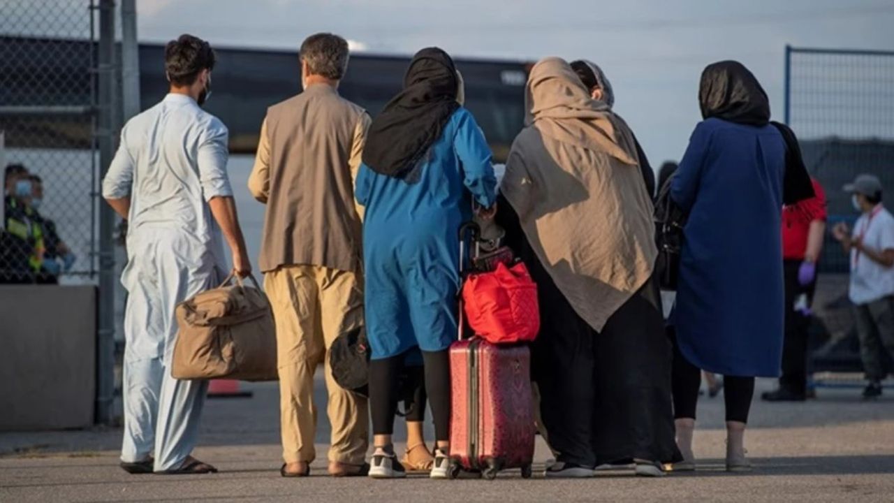 Pakistan'da Düzensiz Göçmenlere Verilen Süre Doluyor