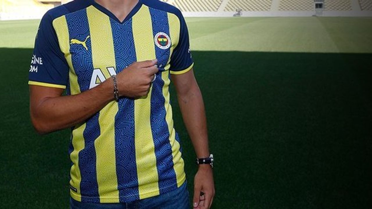 Fenerbahçe, Miguel Crespo ile Yeni Kontrat İmzaladı
