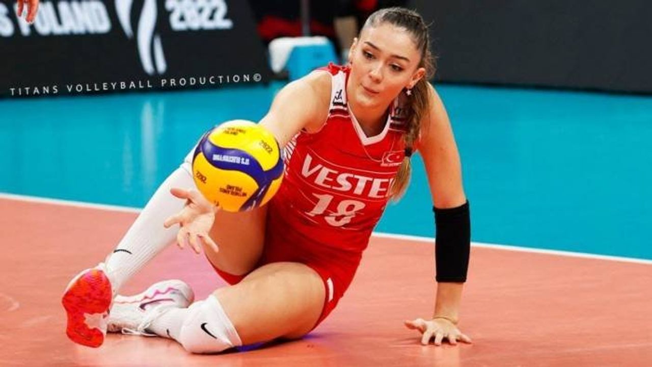 Zehra Güneş ve Ebrar Karakurt: Türk Voleybolunun Parlayan Yıldızları