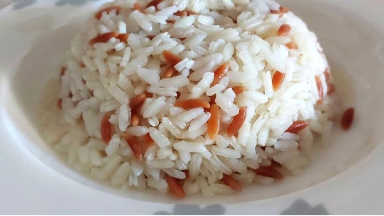 Pirinç Pilavı Nasıl Tane Tane Olur? Buğulama Yöntemiyle Pişirme
