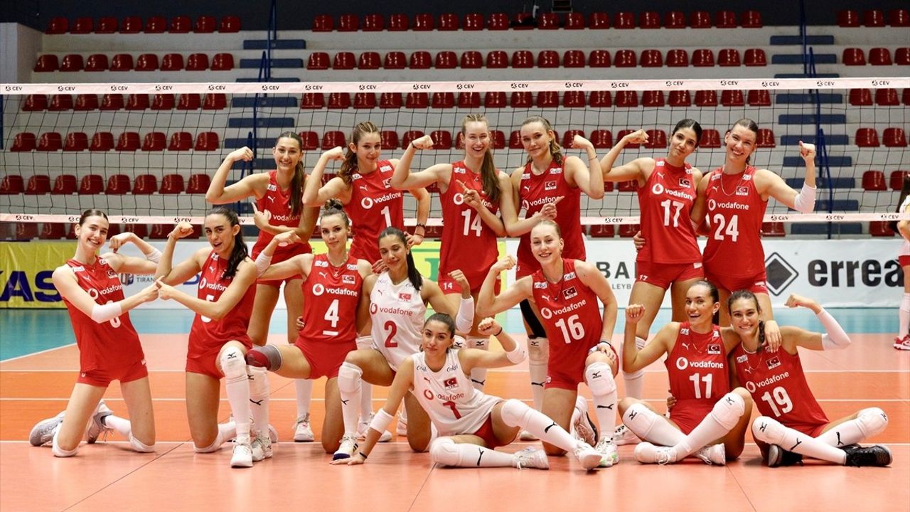 20 Yaş Altı Kadın Voleybol Takımımız Balkan Şampiyonu