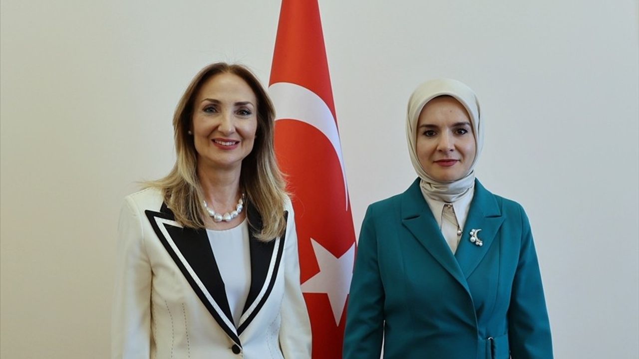 Aile Bakanı Göktaş, CHP’den Nazlıaka’yı Ağırladı: Kadın Hakları ve Çözüm Önerileri Görüşüldü