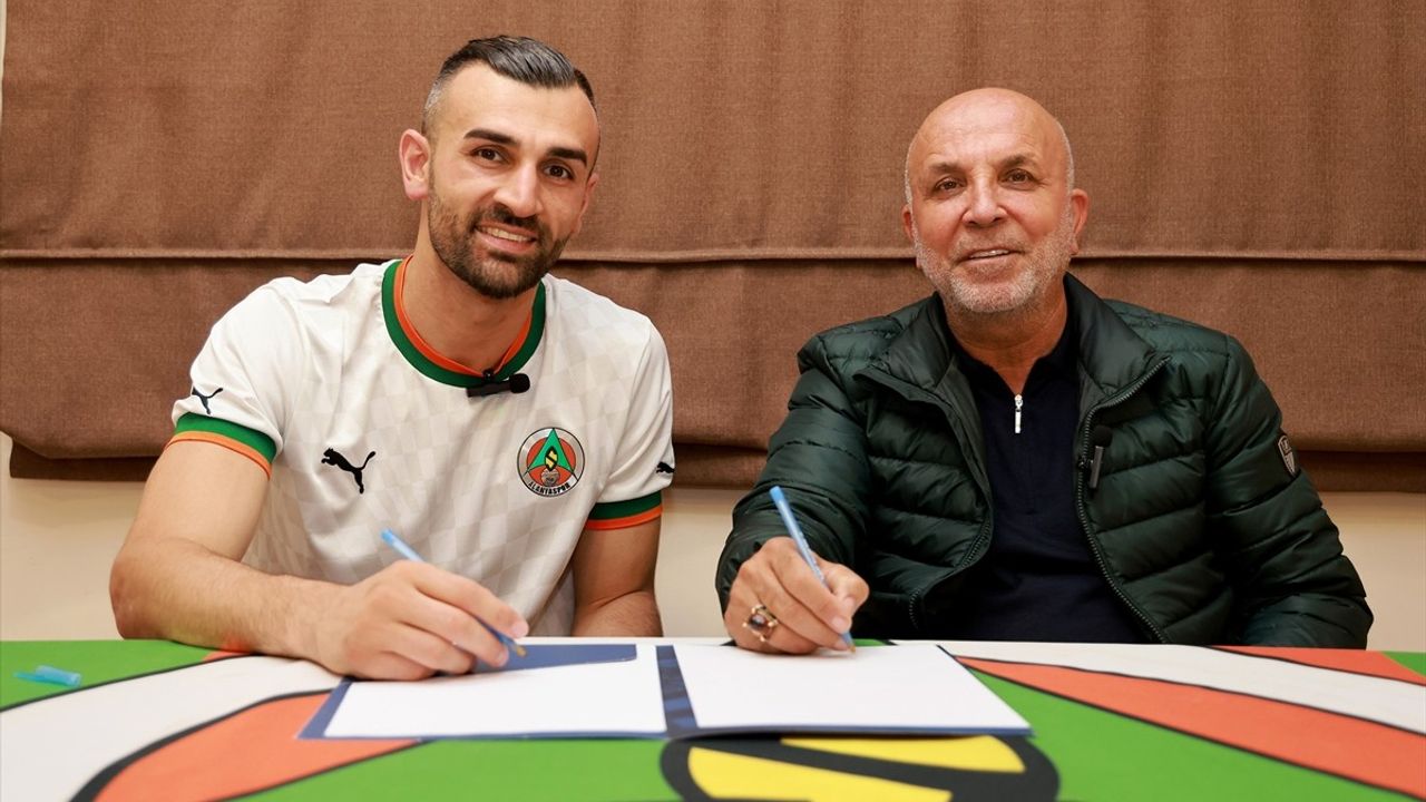 Alanyaspor, Serdar Dursun ile Anlaştı