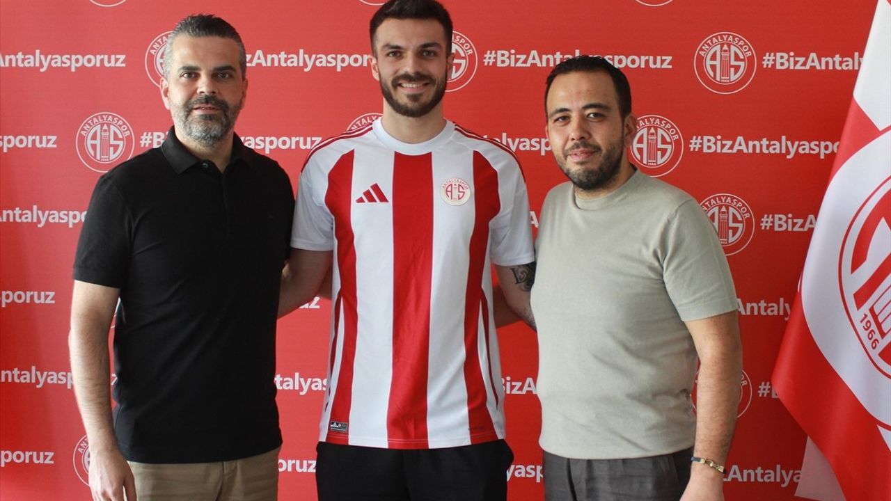 Antalyaspor'dan Yeni Kaleci Transferi: Abdullah Yiğiter