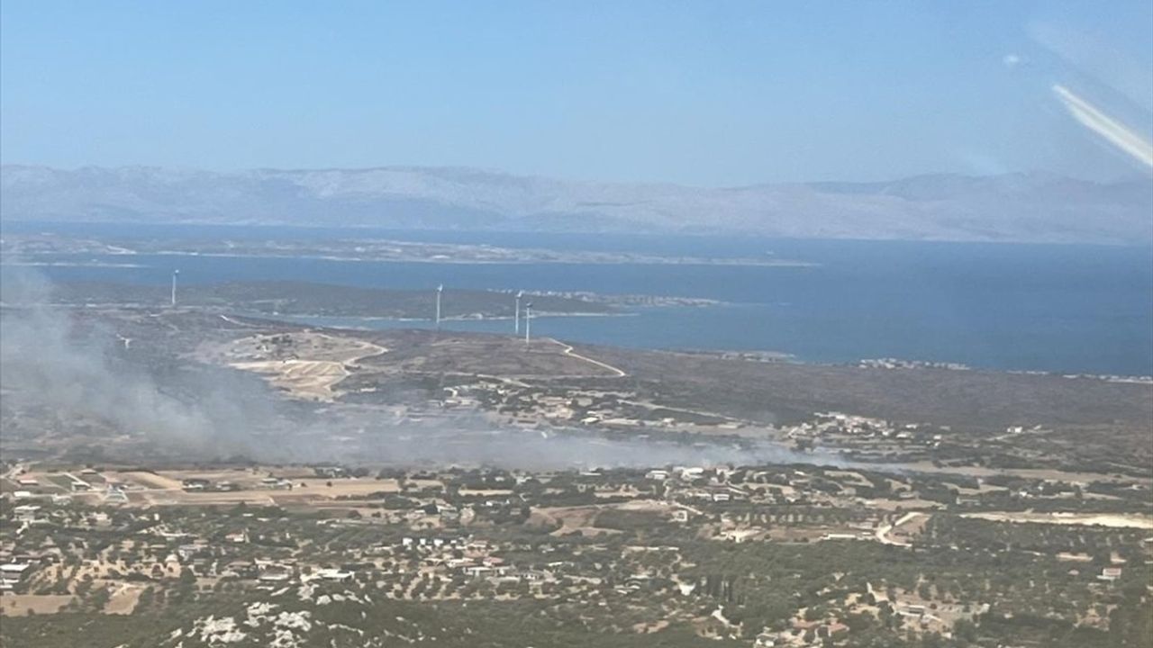Çeşme'de Yangın Kontrol Altına Alındı