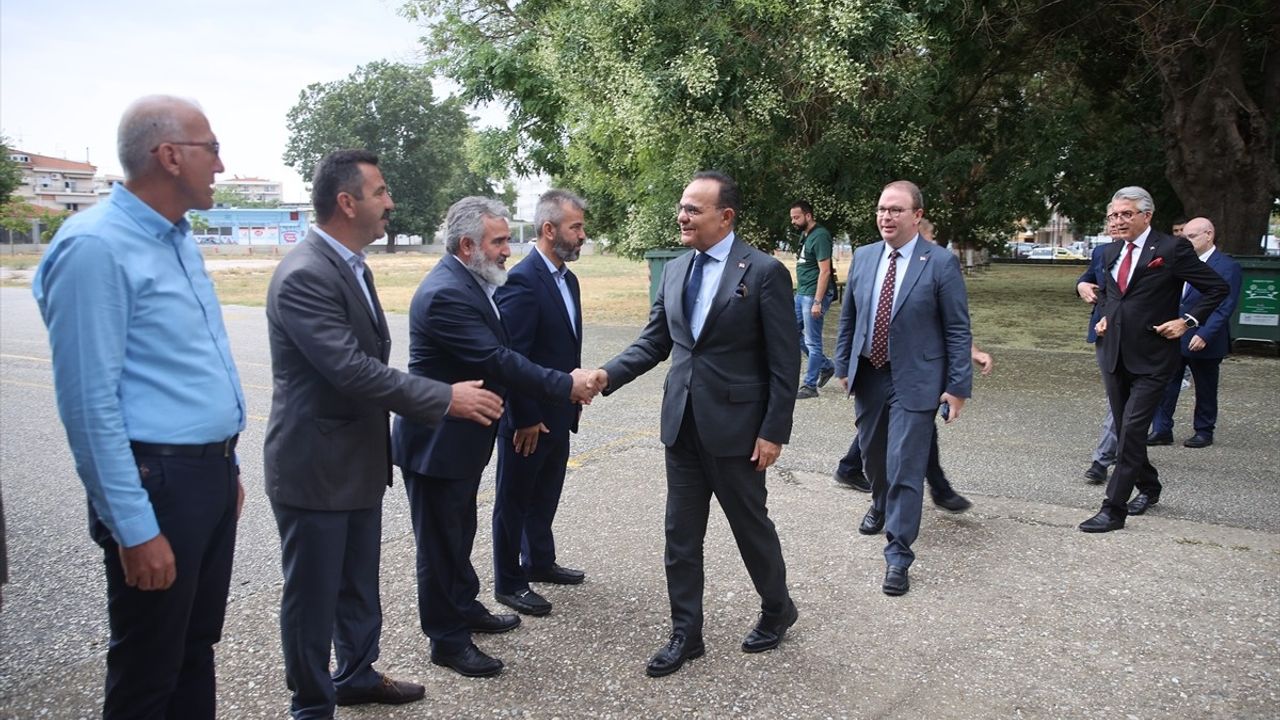 Dışişleri Bakan Yardımcısı Bozay'ın Gümülcine Ziyareti ve Eğitim Vurgusu