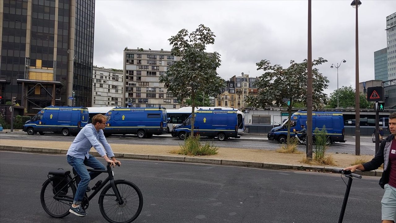 Fransa'da Olimpiyat Öncesi Tren Hatlarına Yapılan Kundaklama Aksaklık Yarattı