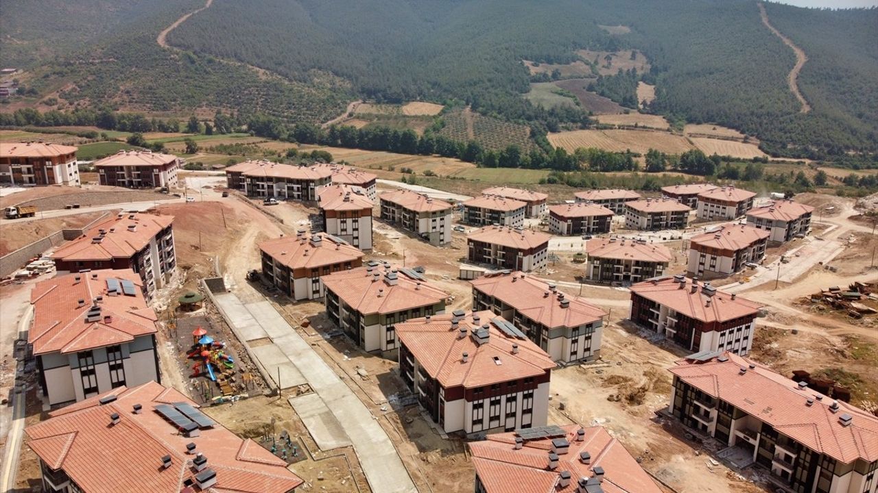 Hasanbeyli'de Deprem Konutları İnşası Son Aşamada