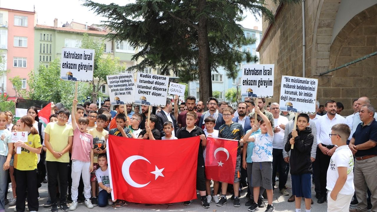 İç Anadolu'da Netanyahu'nun Konuşmasına Protesto