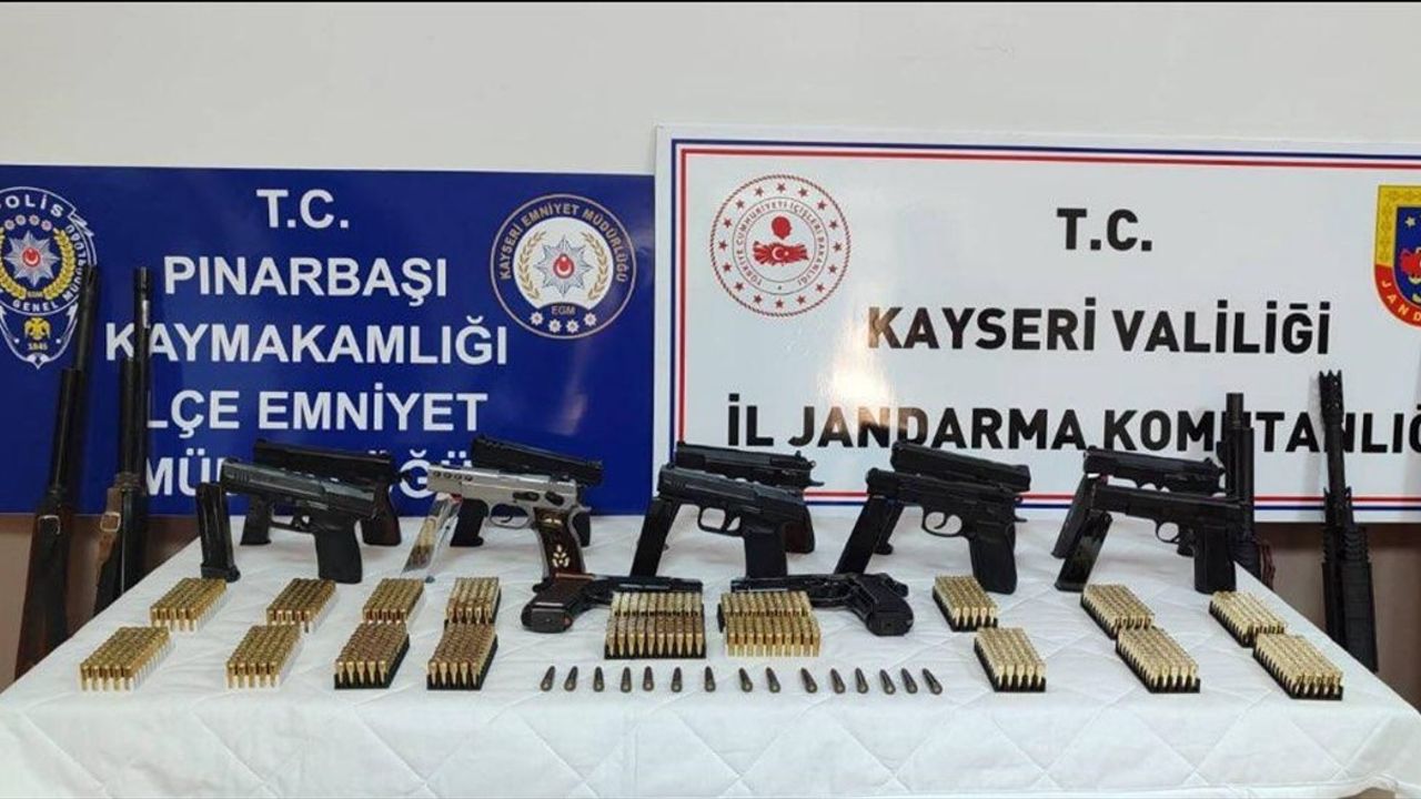 Kayseri'de Düğünde Havaya Ateş Açan 11 Kişiye Ceza