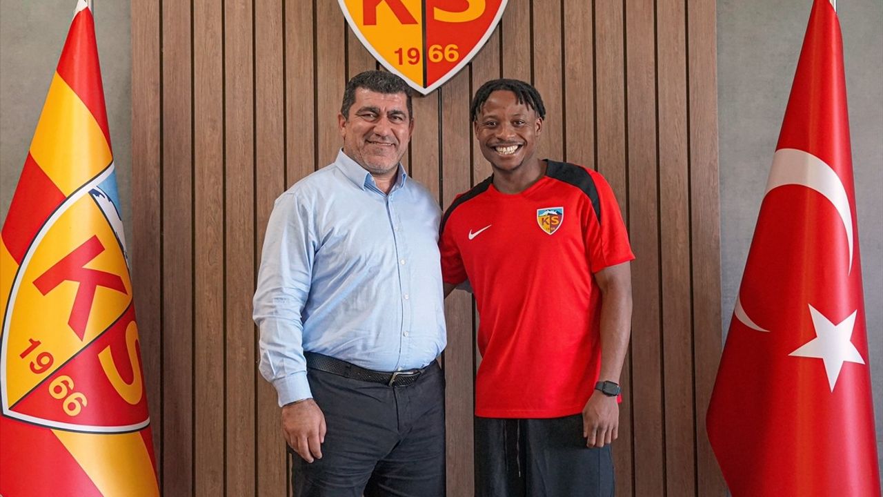 Kayserispor'dan Uzodimma ile Sözleşme Yenileme Hamlesi