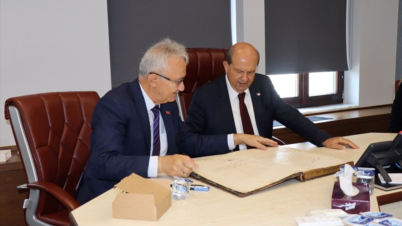 KKTC Cumhurbaşkanı Tatar, Darphane'yi Ziyaret Etti