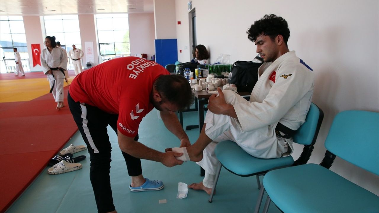 Olimpik Judo Milli Takımı'nın Sağlığı Uzman Ellerde