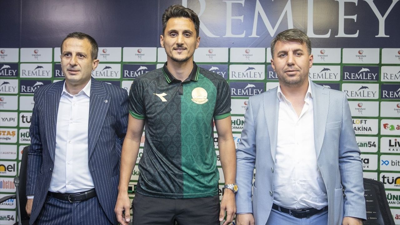 Sakaryaspor, Mustafa Pektemek ile Yeniden Buluştu