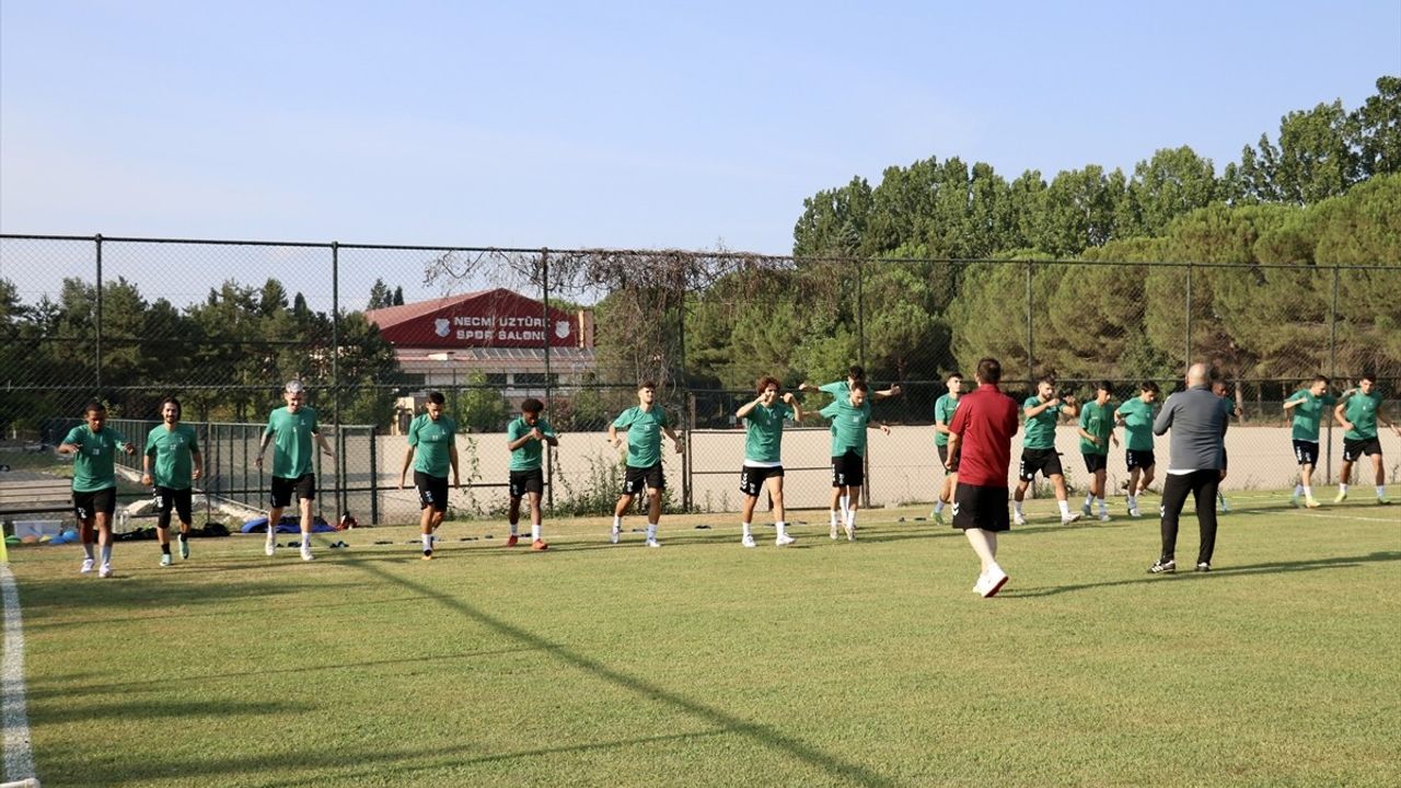 Sakaryaspor Sezon Hazırlıklarına Devam Ediyor