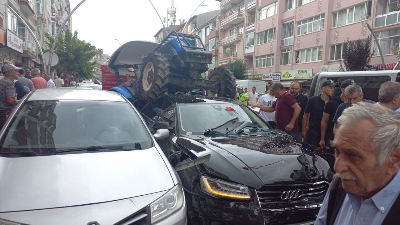 Tokat'ta Freni Boşalan Traktör Kazası: 1 Yaralı