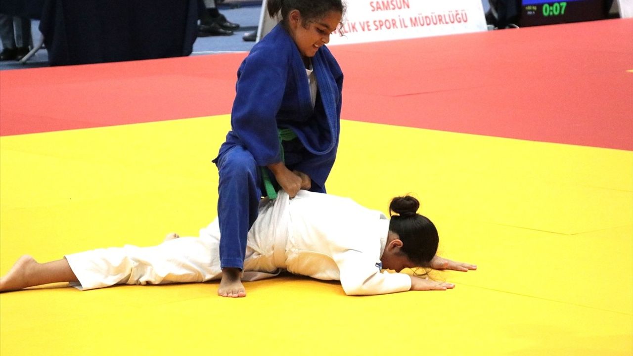 20. Karadeniz Judo Turnuvası Samsun'da Başladı