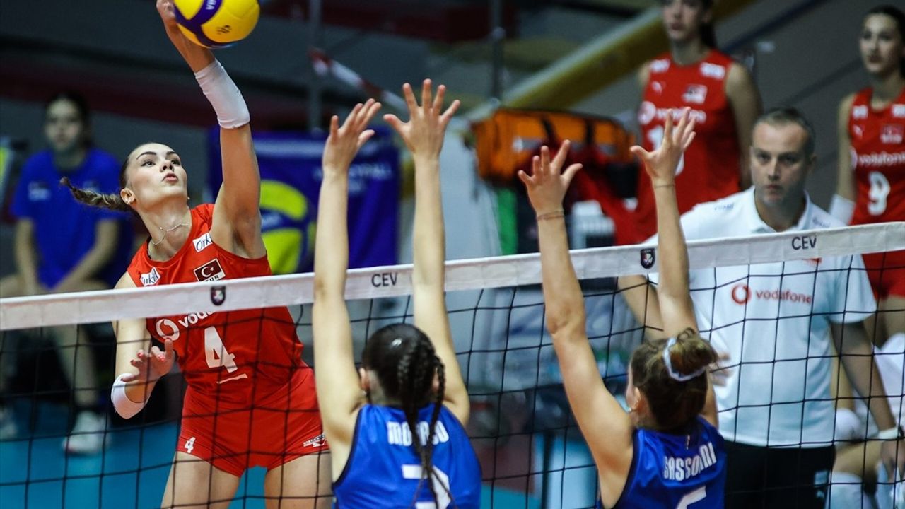 20 Yaş Altı Kadın Voleybol Takımı Avrupa Şampiyonu