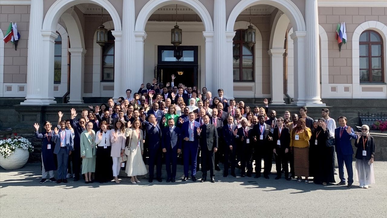 3. Kazan Küresel Gençlik Zirvesi Tataristan'da Başladı