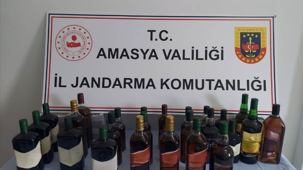Amasya'da Gümrük Kaçağı Alkollü İçecekler Ele Geçirildi