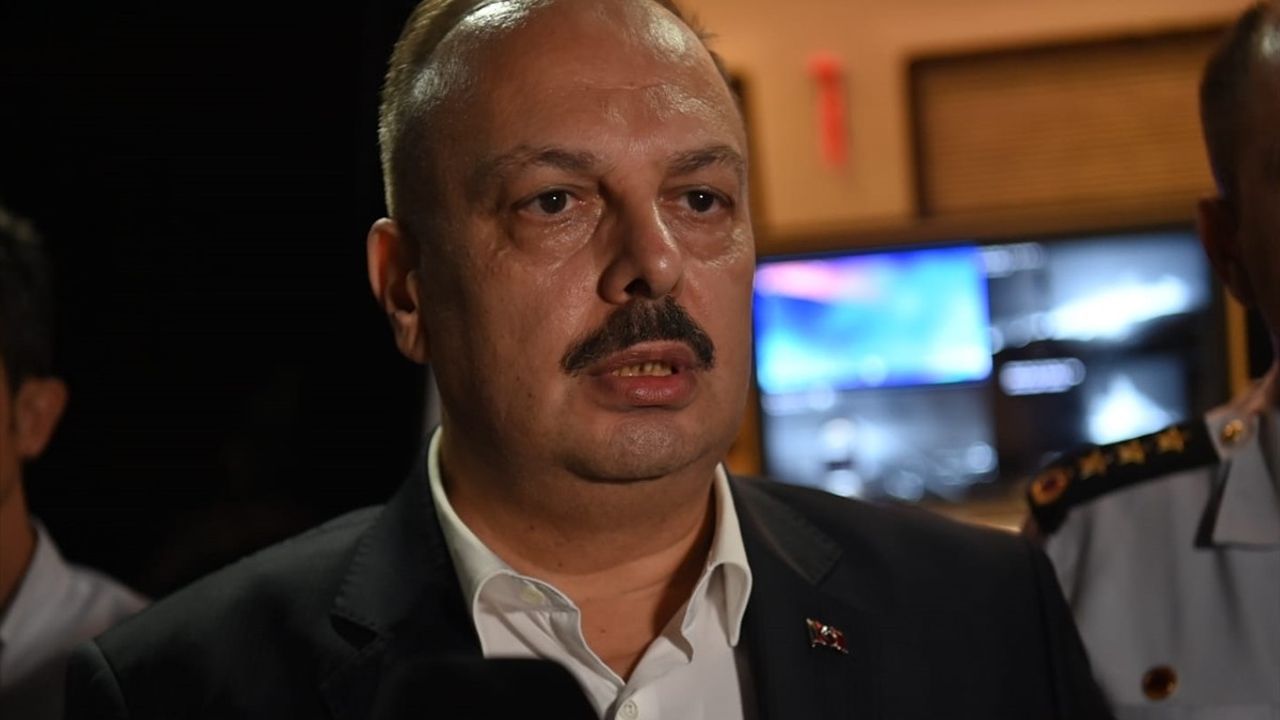 Aydın'daki Orman Yangınına Hızla Müdahale Ediliyor