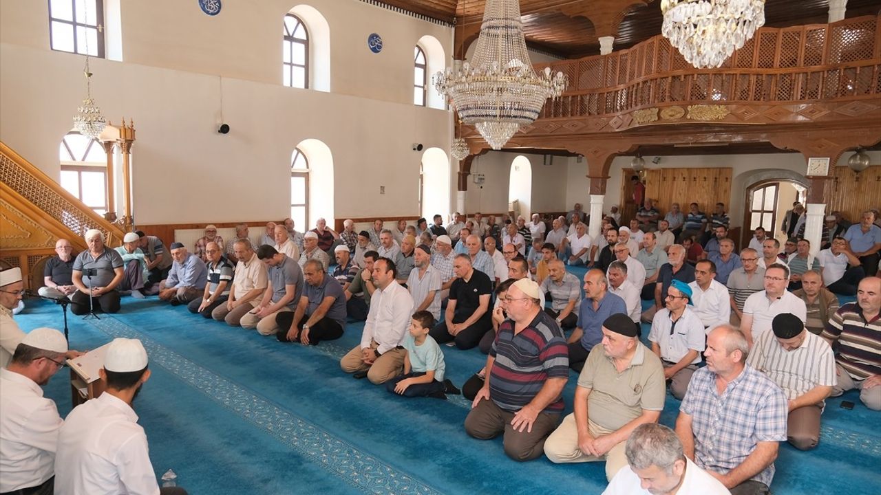 Bozkurt ve Ayancık'ta Sel Felaketinin 3. Yıldönümü Anma Törenleri