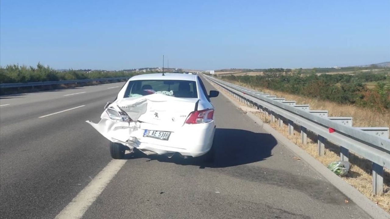 Bursa'da Trafik Kazası: 4 Yaralı