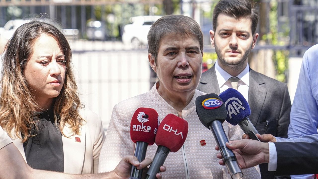 CHP'den Kars Hakimine Suç Duyurusu: Topuk Kanı Uygulaması Tartışma Yarattı