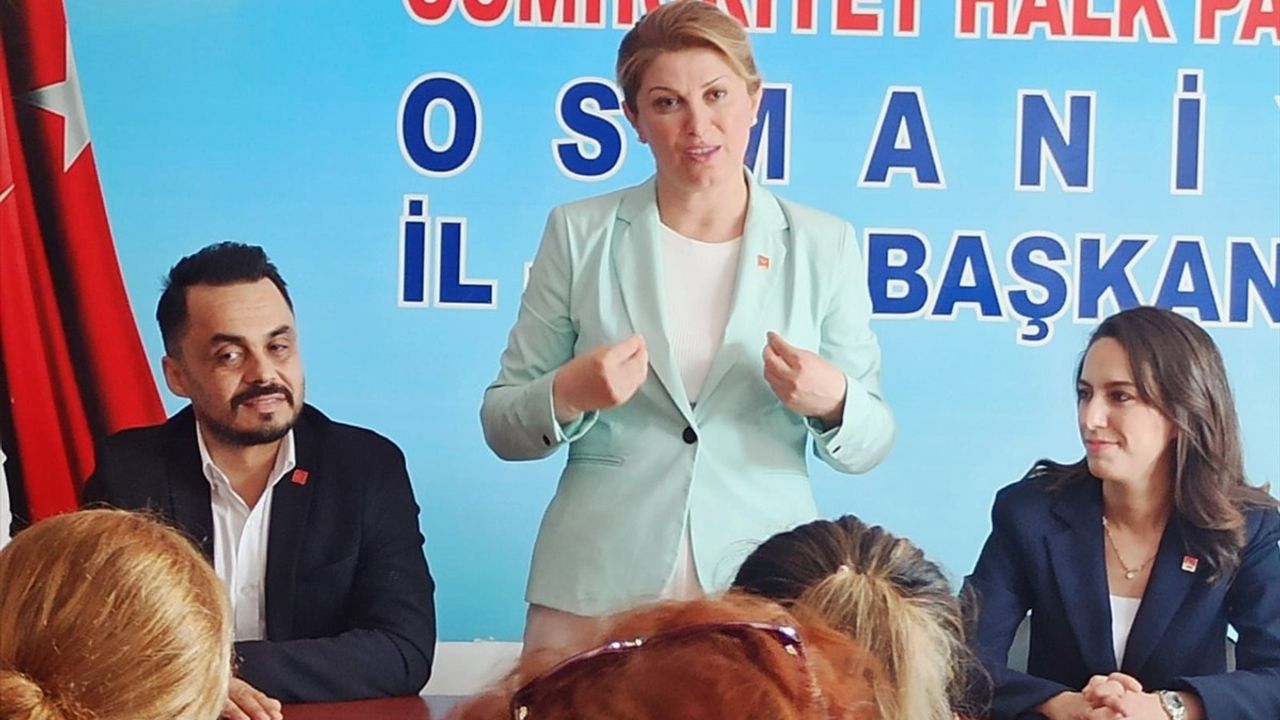 CHP Kadın Kolları Başkanı Asu Kaya, Osmaniye'de Partililerle Buluştu