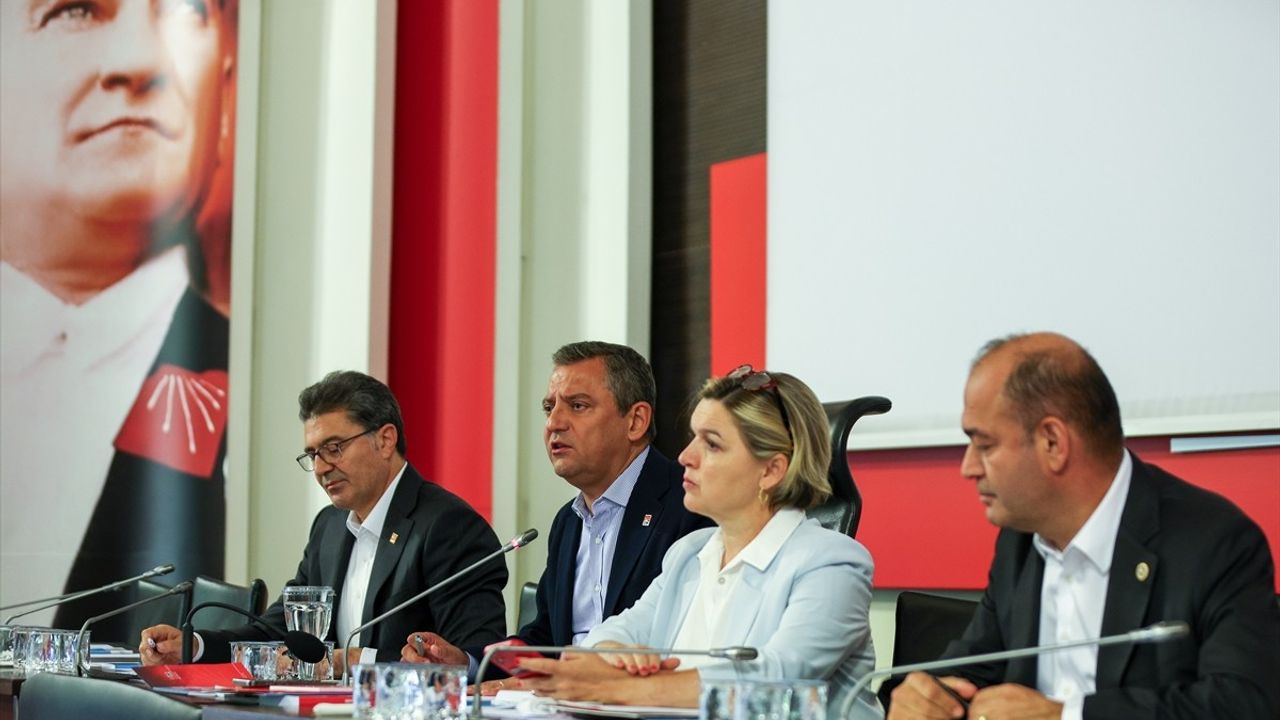 CHP Tüzük Kurultayı 6-9 Eylül'de Gerçekleşecek