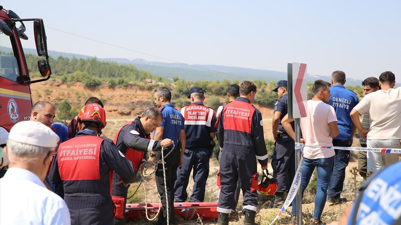 Denizli'de Uçuruma Yuvarlanan Araçta 4 Kişi Hayatını Kaybetti