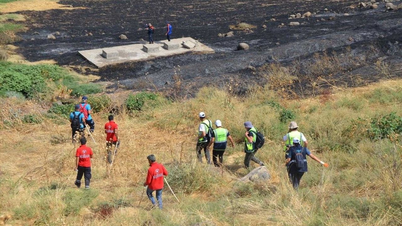 Dicle Elektrik'in Gönüllü Ekibi 8 Yaşındaki Narin'i Arıyor