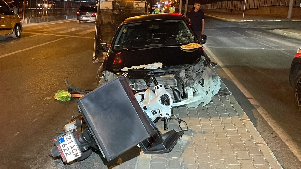 Diyarbakır'da Otomobil Kazası: 5 Yaralı