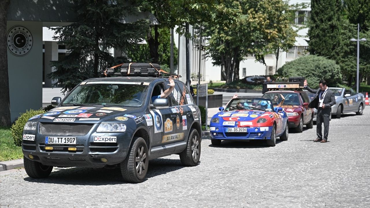 Doğu-Batı Dostluk ve İpek Yolu Rallisi 2. Ayağı Başladı