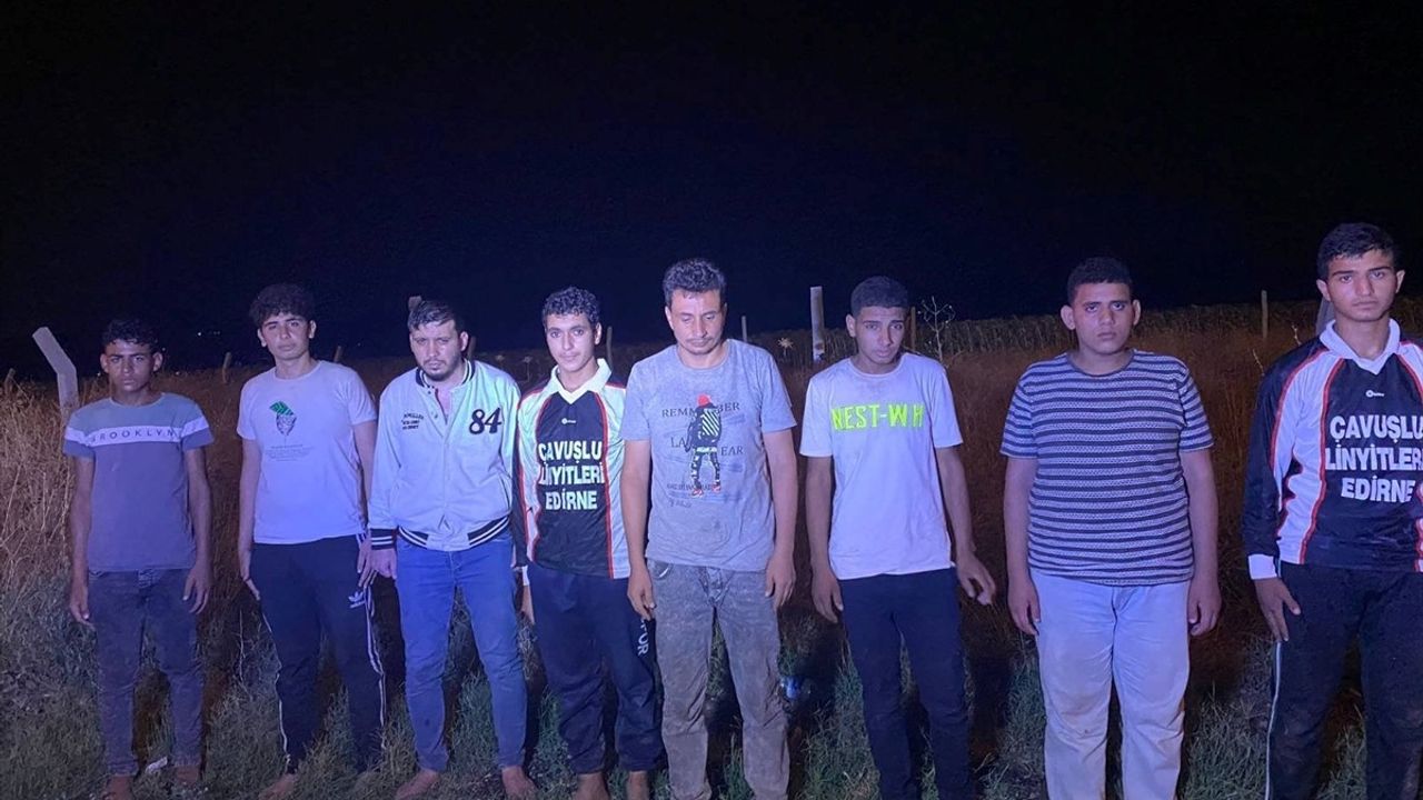 Edirne'de 38 Düzensiz Göçmen Ele Geçirildi