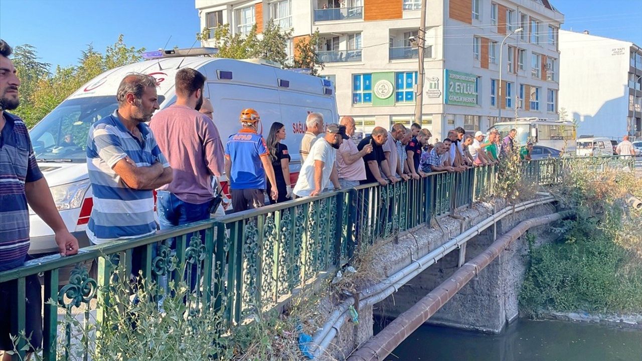 Eskişehir'de Sulama Kanalı Drama: Çocuk Kurtarıldı, Kahraman Aranıyor