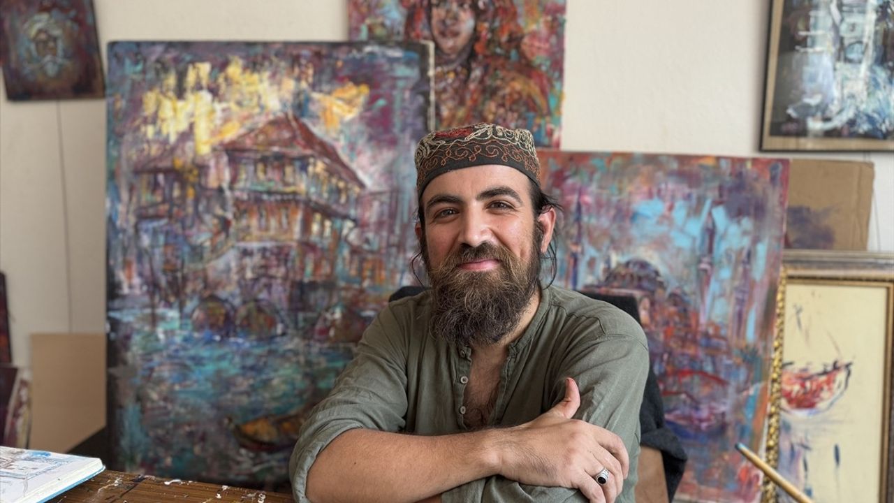 Faruk Erçetin: İstanbul'un Sokaklarında Sanat Yolculuğu