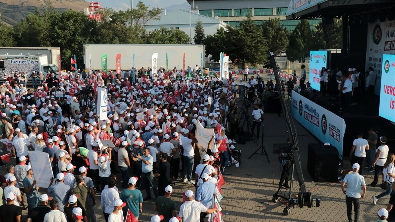 HAK-İŞ Başkanı Arslan'dan Kayseri'de Önemli Açıklamalar