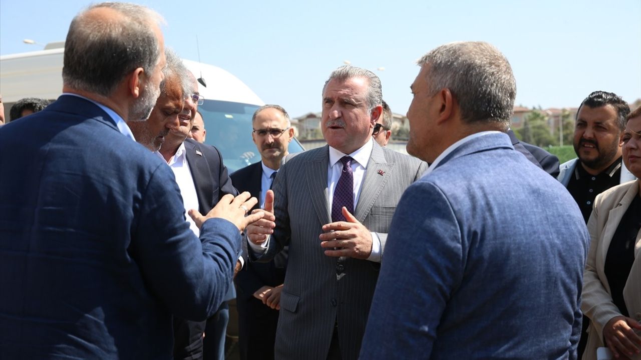 Hatay Stadı Yeniden Şekillenecek