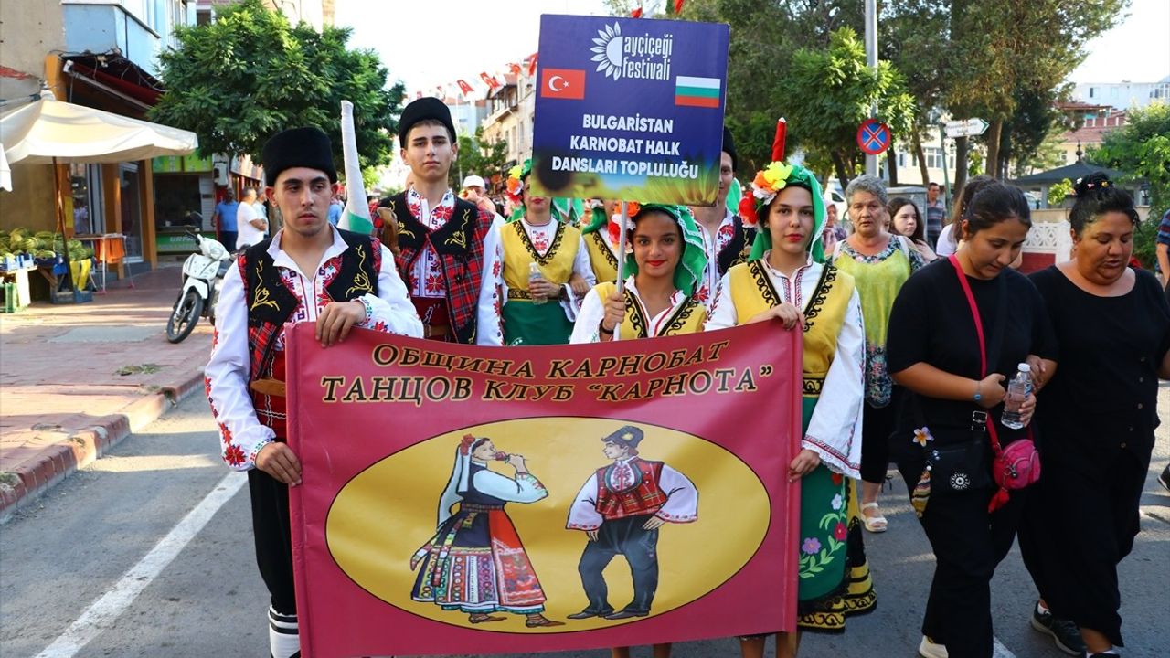 Hayrabolu'da 32. Ayçiçeği Festivali Coşkuyla Başladı