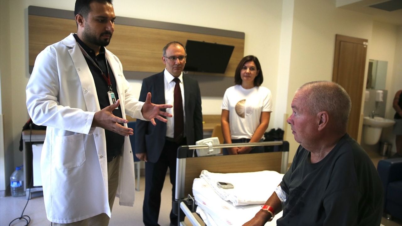 İngiliz Hastanın Ağrıları Eskişehir’deki Pil Tedavisiyle Azaldı