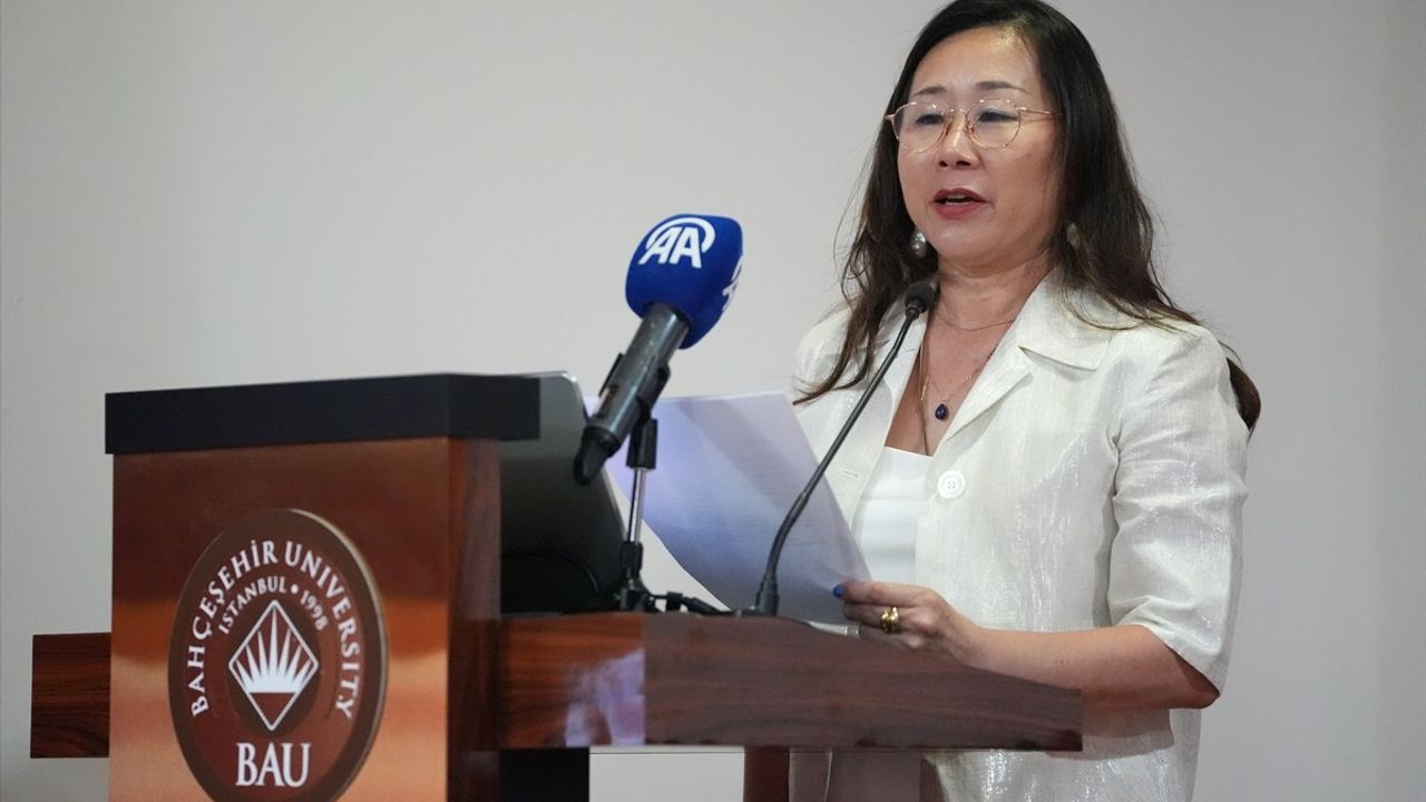 İstanbul'da Geleneksel Okçuluk Semineri Gerçekleşti