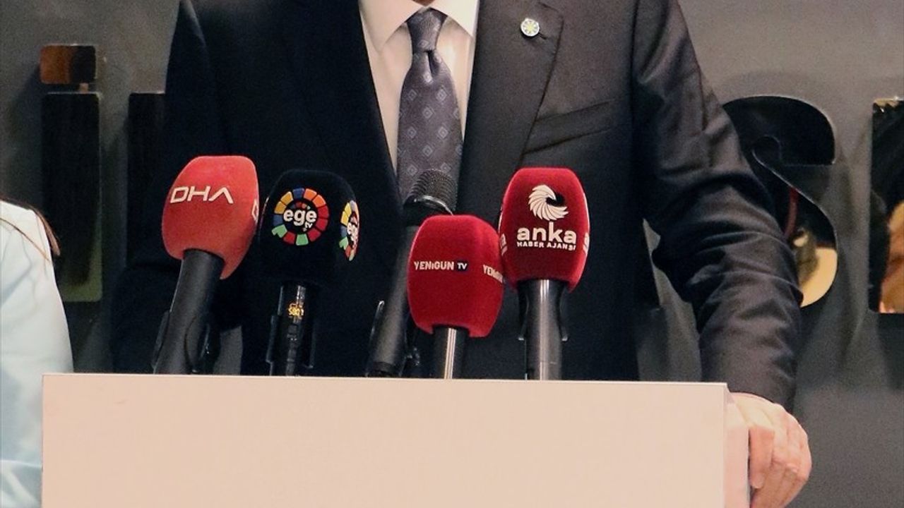 İYİ Parti Lideri Dervişoğlu'ndan İzmir'de Erken Seçim ve Kirlilik Açıklamaları