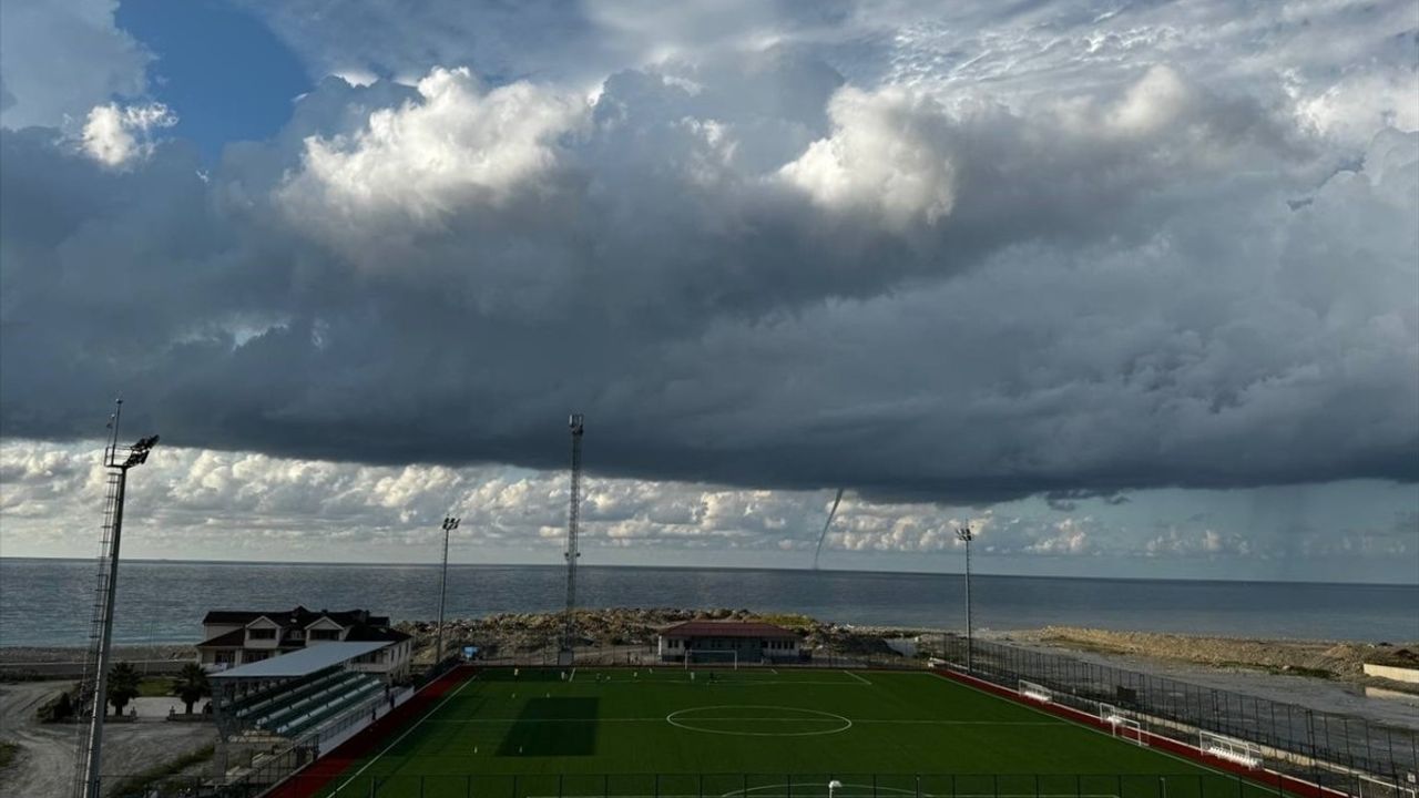 Karadeniz Açıklarında Hortum Oluştu