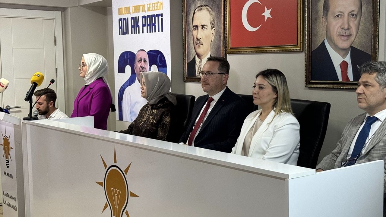 Kastamonu'da AK Parti'nin 23. Kuruluş Yıl Dönümü Coşkuyla Kutlandı